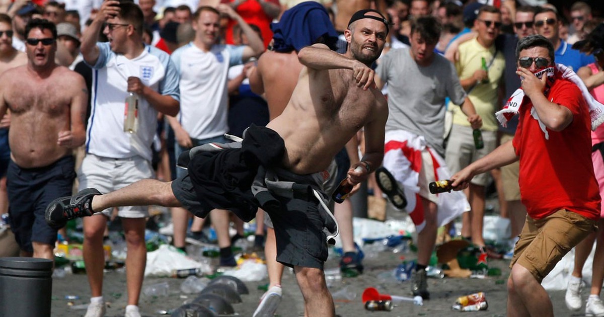 Hooligan hết đường đến World Cup