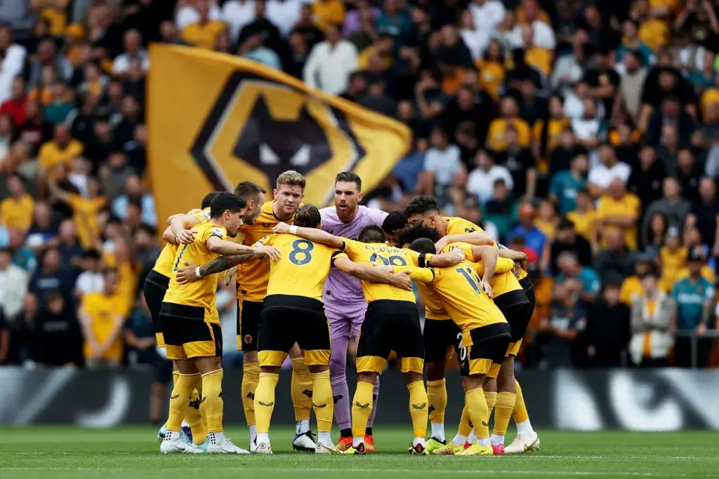 Wolves là đội bóng đá của nước nào? Những chú sói đen hùng mạnh