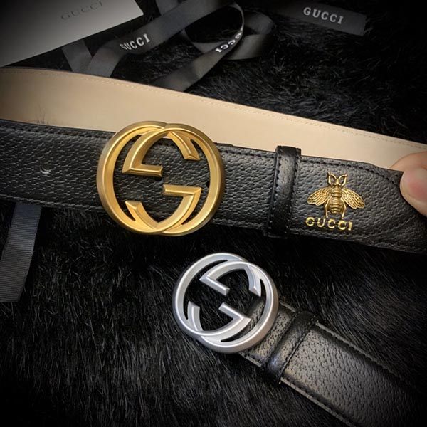 Gucci luôn mang đến cho thế giới thời trang những mẫu thắt lưng thời trang, chất lượng phù hợp với phong cách trẻ trung.