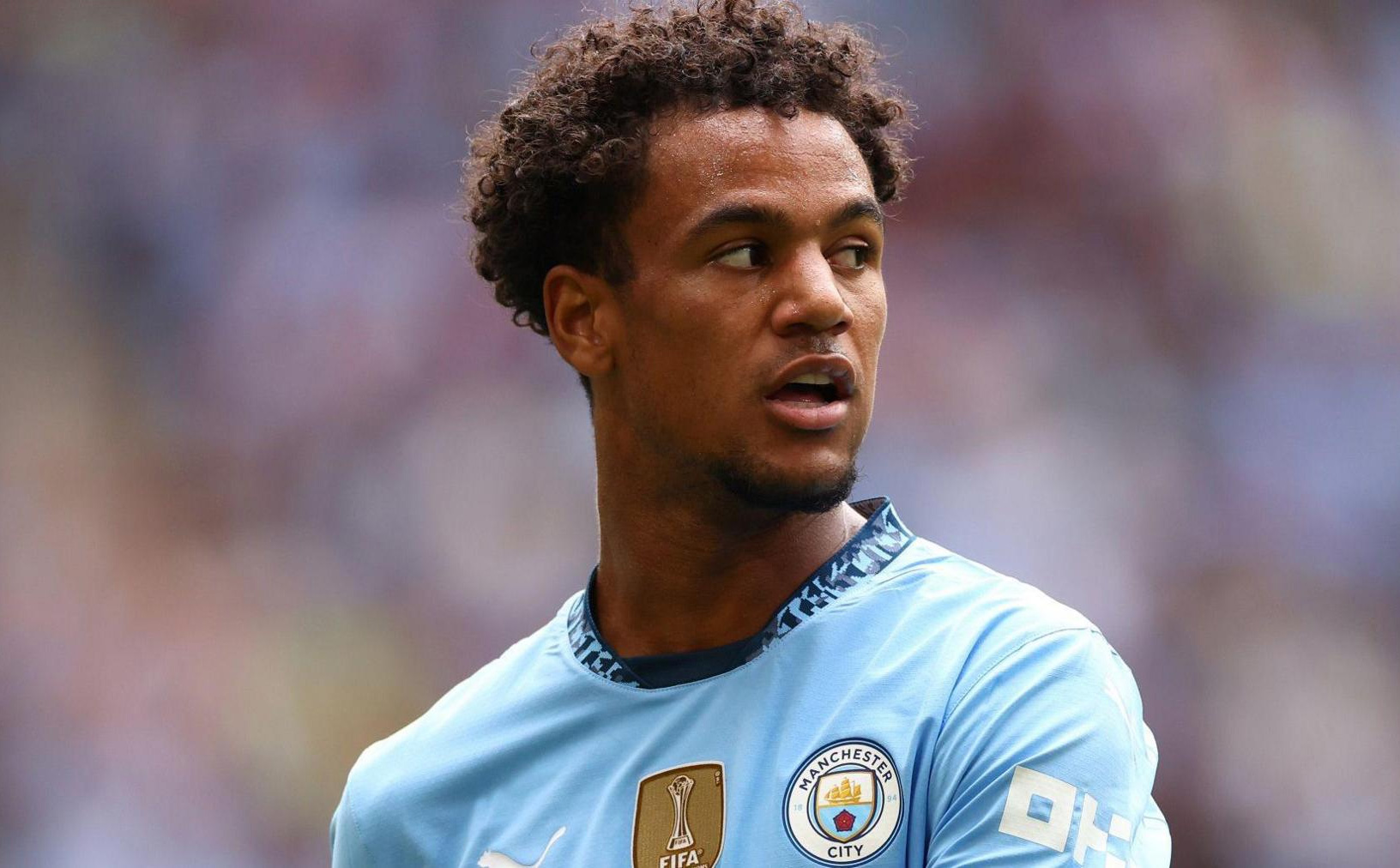 Tiểu sử cầu thủ Oscar Bobb tiền đạo của CLB Manchester City